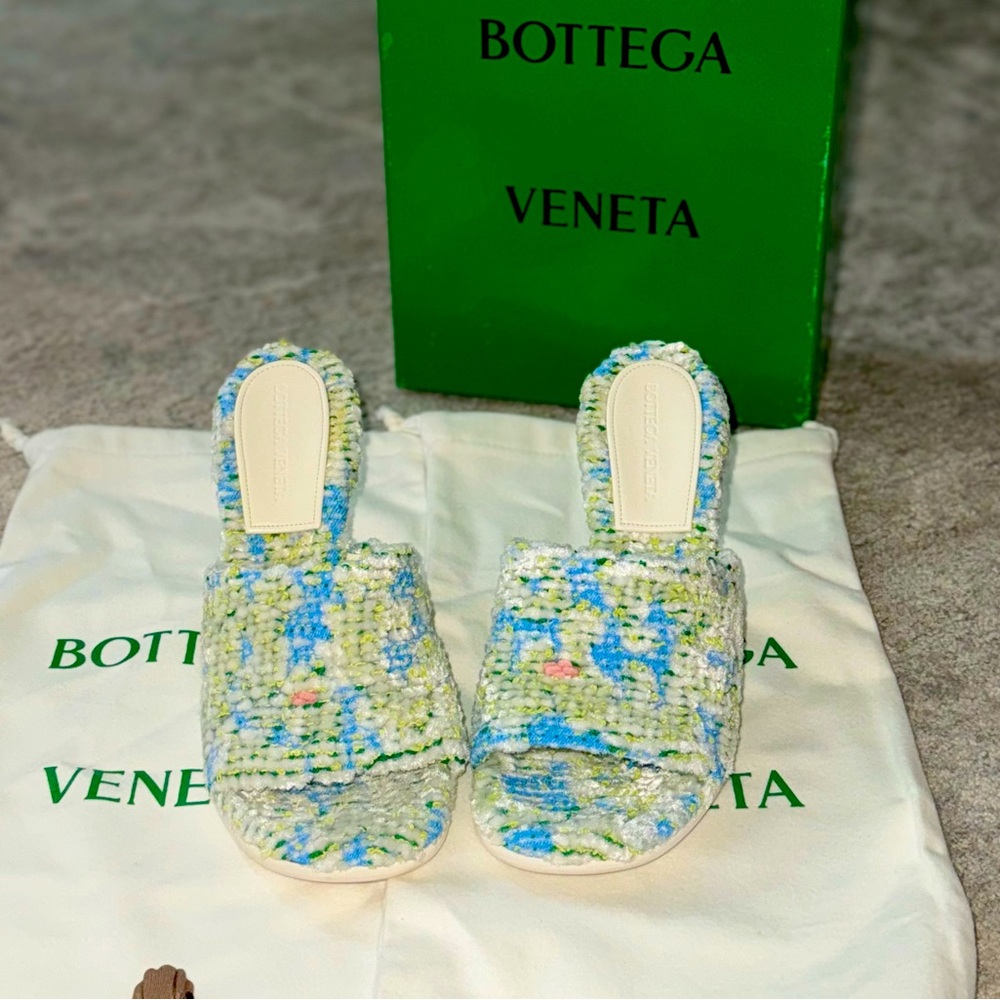 💚BOTTEGA VENETA 💚TWEED PATTERN HEELS Winter 2024/25 NEW